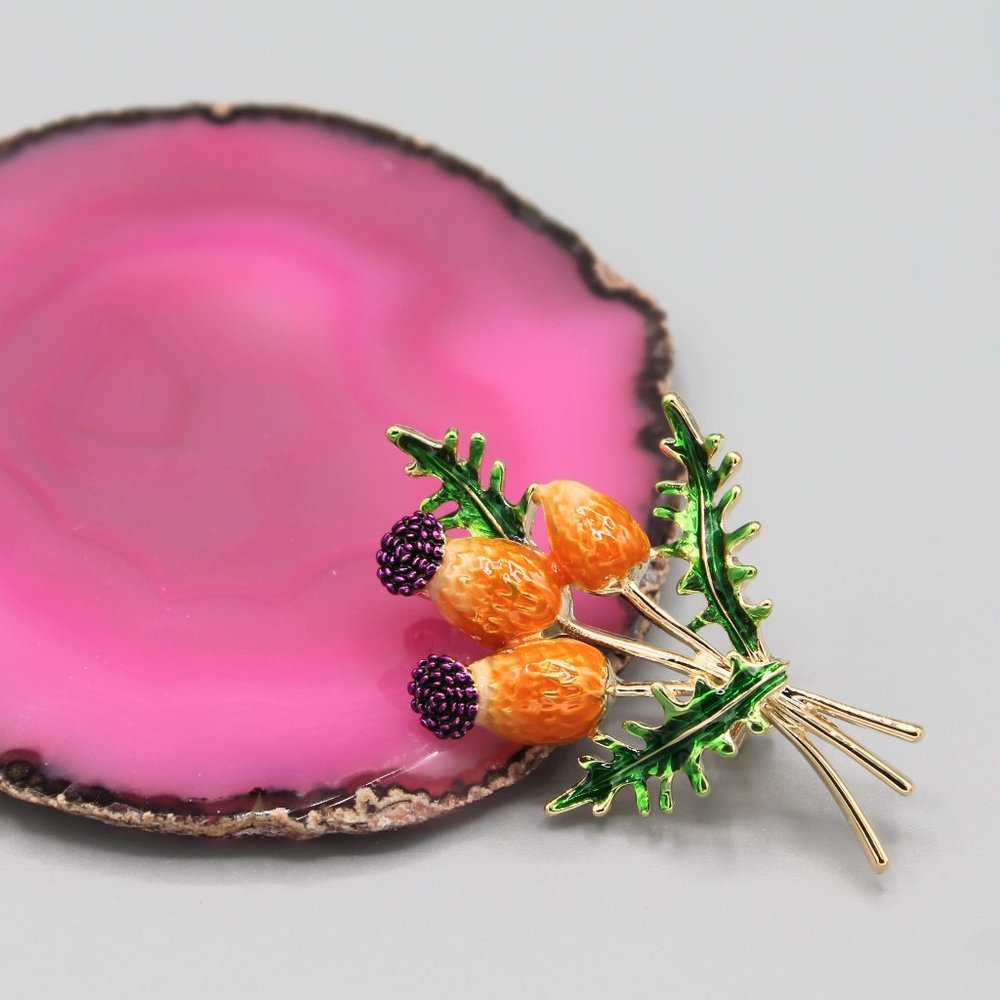Thistle plant nature fun colorful pin brooch - Picture 2 of 6